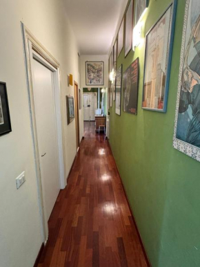 The gallery house